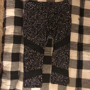 Activewear crop leggings